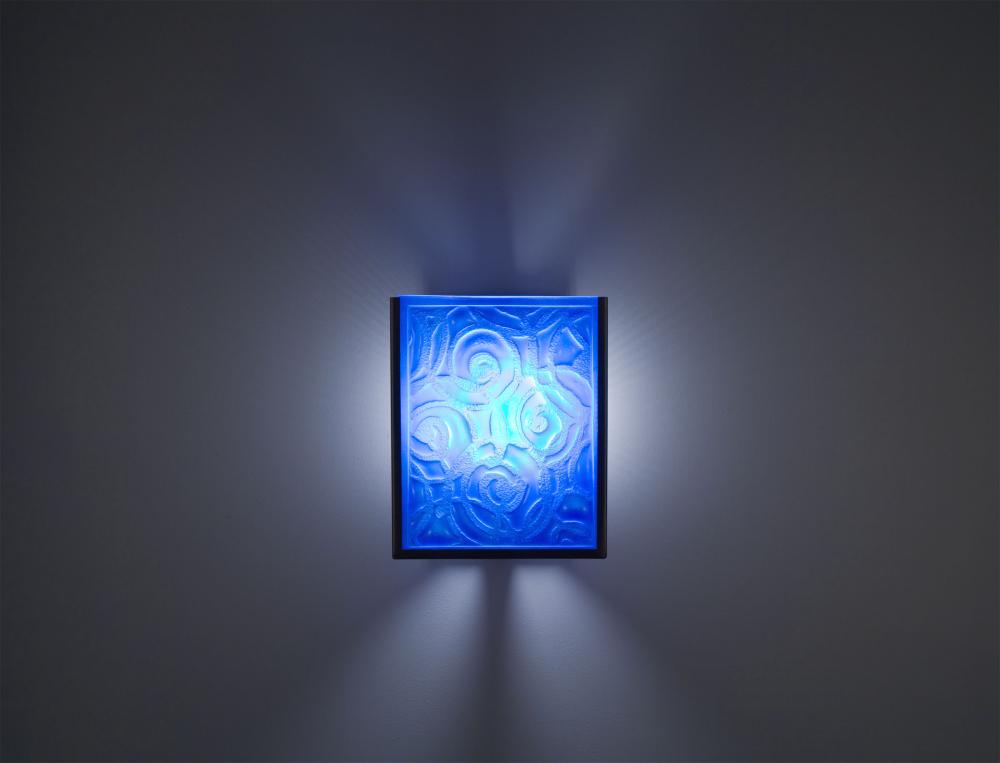 F/N 2IO - Bronze - Incandescent - Whirlpool Blue